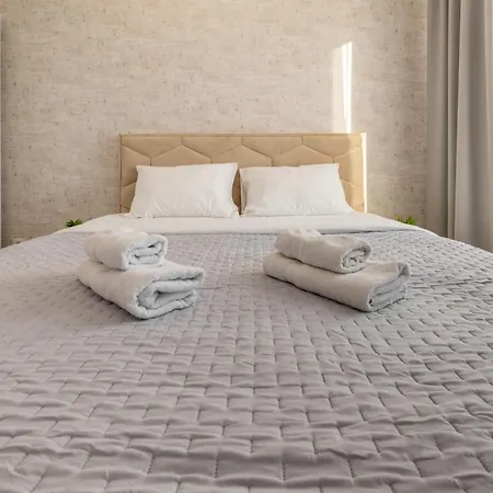 Noa Center Free Parking Apartman Újvidék